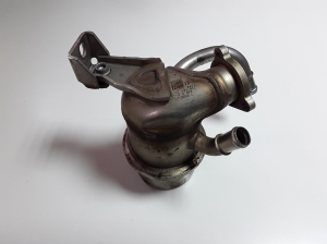   EGR valve cooler 