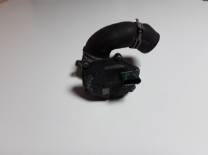 AUDI A3 8V (2012–2020) EGR-klapp 04L131501C - 3