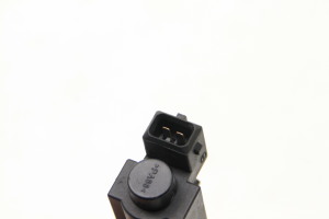 BMW 3 SERIES E90 (2004–2013) Solenoid 72234100 - 2