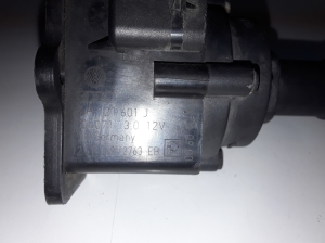 AUDI A4 B8 (2007–2016) Auxiliary water pump 06H121601J - 2