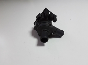 AUDI A4 B8 (2007–2016) Auxiliary water pump 06H121601J - 3