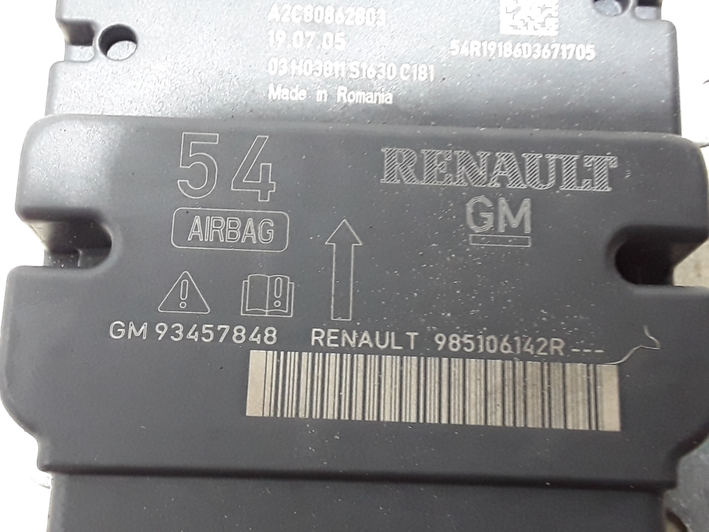 Used RENAULT Trafic Airbag module 985106142R