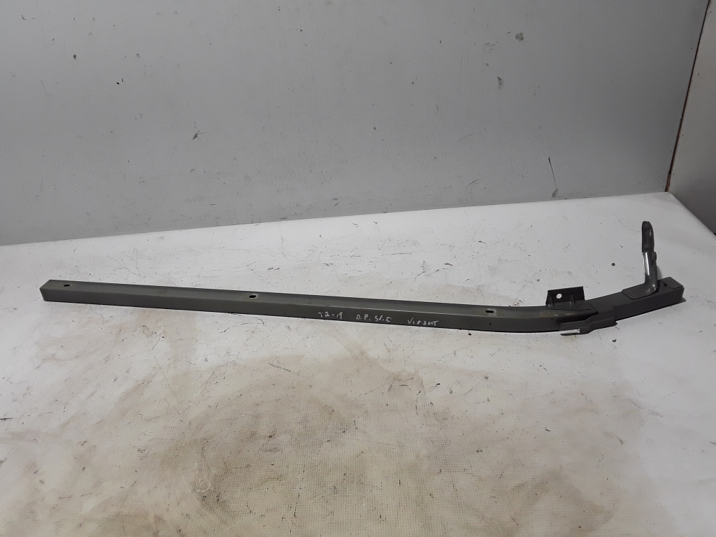 RENAULT Trafic 3 generation (2014-2023) Sliding door rail 8200154869 21016309