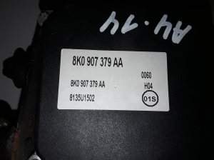 AUDI A4 B8 (2007–2016) ABS unit 8K0907379AA - 3