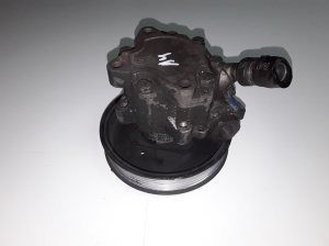   Power steering pump 