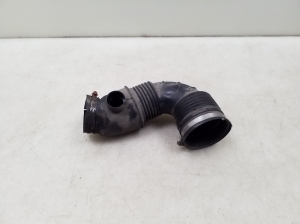  Air intake hose 