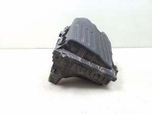 Opel Insignia (2008–2017) Luftfiltergehäuse 55560889 - 6