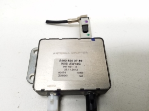 Mercedes Benz E-Class W212 (2009–2015) Antenas pastiprinātājs a4638203789 - 3