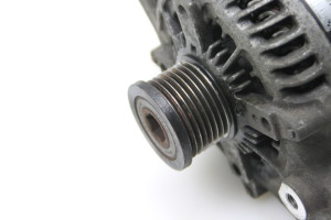 BMW 3 SERIES E90 (2004–2013) Generaator 7550468 - 2