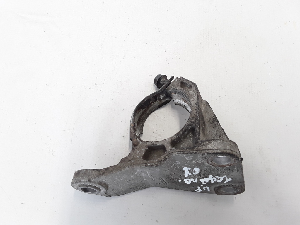 RENAULT Laguna 3 generation (2007-2015) Support d'essieu 8200371715 21072583