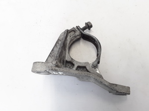   Front drive shaft bracket  - 8200371715 