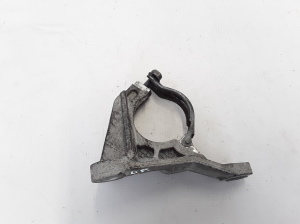 RENAULT Laguna III (2007–2015) Front drive shaft bracket 8200371715 - 4