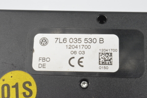 Volkswagen Touareg I (2002–2010) Antennenverstärker 7L6035530B - 2