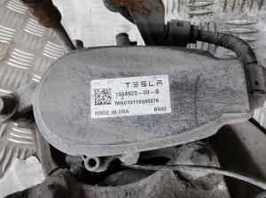 Tesla Model 3 3 (2016–2024) Rear wheel hub 1044411-00-F - 5