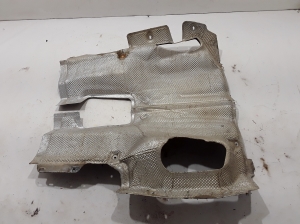 AUDI Q5 (2008–2017) Muffler heat shield 8R0803979H - 2