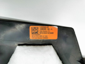 Tesla Model 3 3 (2016–2024) Inner sill trim 1086290-00-G - 2