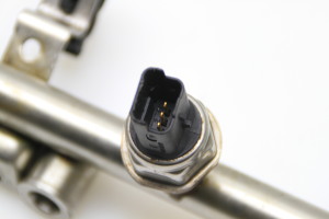 Peugeot 308 (2007–2015) Kraftstoffhochdrucksensor V754043980 - 2