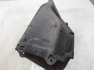 AUDI Q5 (2008–2017) Underbody shield 8R0825219B - 3