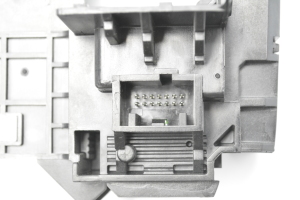 Ford Mondeo IV (2007–2015) Sonstiges Teil des Lenkrads 6G9T13N064 - 2