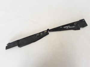 Trim under the hood - 668630011R 