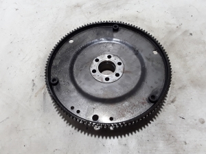  Clutch flywheel 