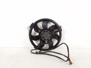 AUDI A6 C5 (1997–2005) Dzesēšanas ventilators un tā daļas 8D0959455B - 3