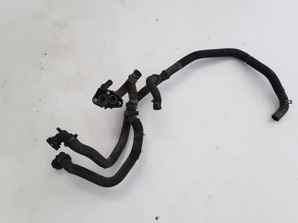 RENAULT Laguna 3 generation (2007-2015) Right Side Water Radiator Hose 215038127R, 800386720 21072573