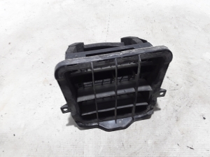 AUDI Q5 (2008–2017) Rear fender vent grille 8K0819161B - 3