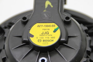 Ford EcoSport (2013–2026) Heizungsgebläsemotor AV1119846BB - 3