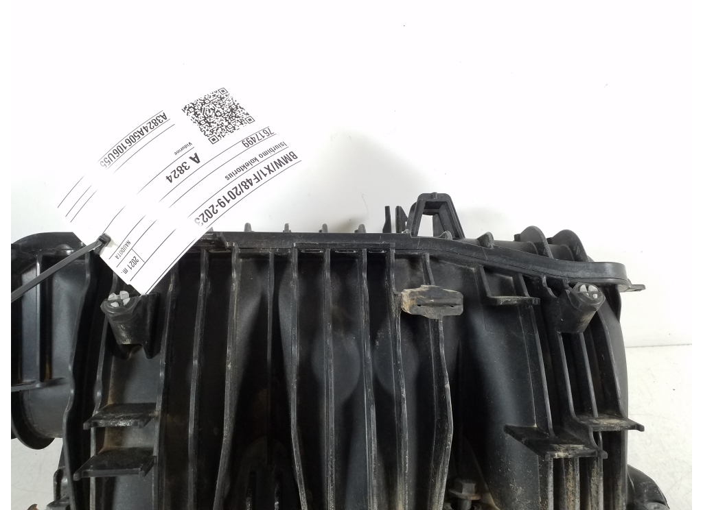 Used BMW X1 Intake manifold 7617499