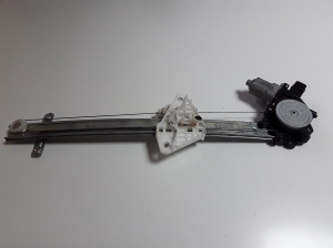Subaru Impreza (2012–2017) Priekšējo durvju logu pacēlājs CM012550 - 3