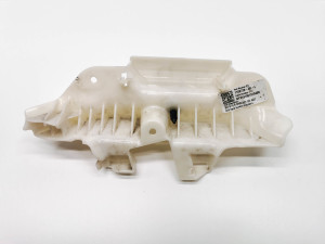 Tesla Model 3 3 (2016–2024) Muu kinnitus 1103776-00-L - 2