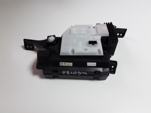 TOYOTA Prius W50 (2015–2020) Screen 8310847080 - 2
