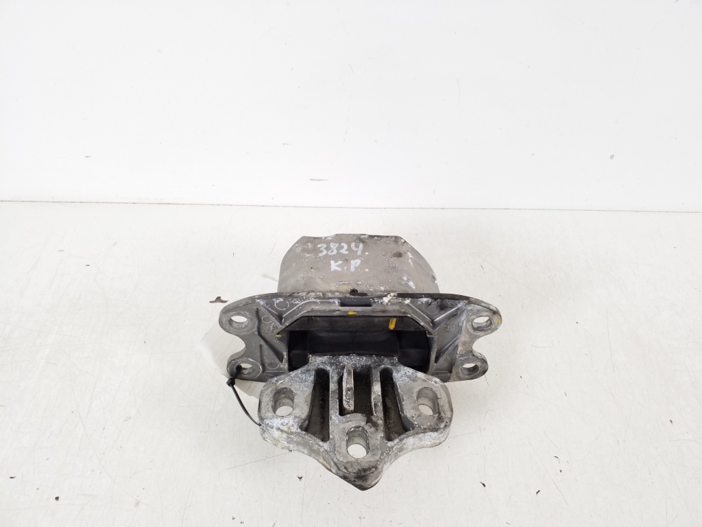 Used BMW X1 Pillow gearbox 6853453