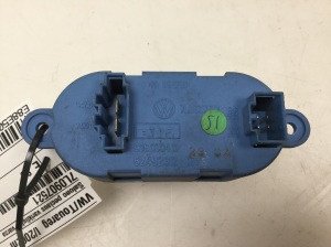 Volkswagen Touareg I (2002–2010) Cabin shoulder motor resistance 7L0907521 - 2