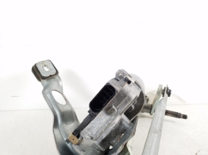 BMW X1 F48 (2015–2022) Windshield wiper mechanism 7350657 - 4