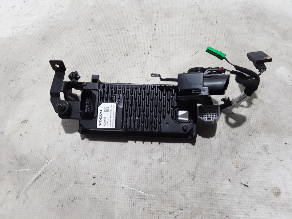 VOLVO V60 2 generation (2018-2023) Front Camera 32209788 21016571