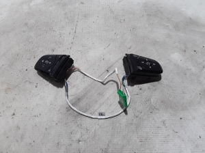   Steering wheel switch 