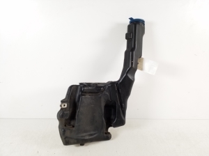 Mercedes Benz C-Class 204 (2007–2014) Front washer fluid reservoir A2048601960 - 4