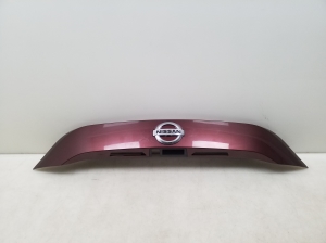Trunk lid molding - 908106PA0A