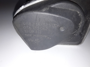 Volkswagen Beetle (1998–2011) Gaasiklapp 036133062L - 2