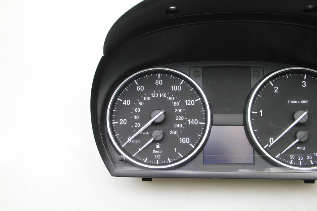 BMW X1 E84 (2009-2015) Speedometer 9187345 25165086