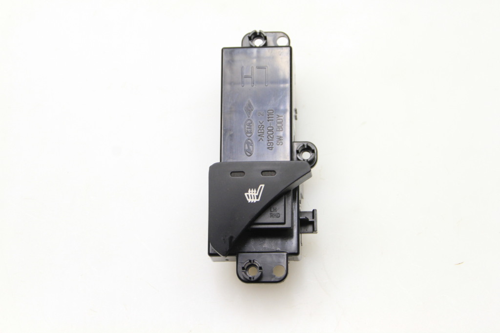 Kia Sportage (2010–2016) Heated seat switch 4912001110