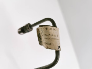 Tesla Model 3 3 (2016–2024) Tagumine pidurivoolik 1044715-00-C - 2