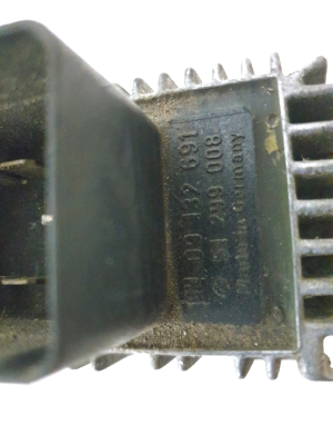 Saab 9-3 (2002–2014) Glow plug relay 09 132 691 - 2