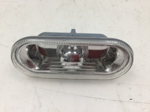 Seitenblinker Kotflügel vorne - 1J0949117