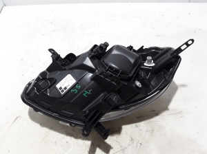 RENAULT Kangoo (2008–2020) Scheinwerfer vorne 260105126R - 2