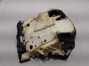 VOLVO V60 (2018–2026) Interior carpet 31463128 - 3