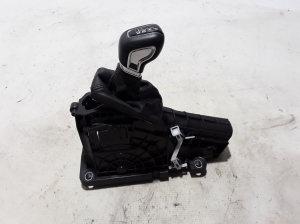 VOLVO V60 (2018–2026) Schaltmechanismus 32240584 - 3