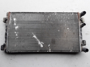Volkswagen Beetle (1998–2011) Motorkühler 1C0121253A